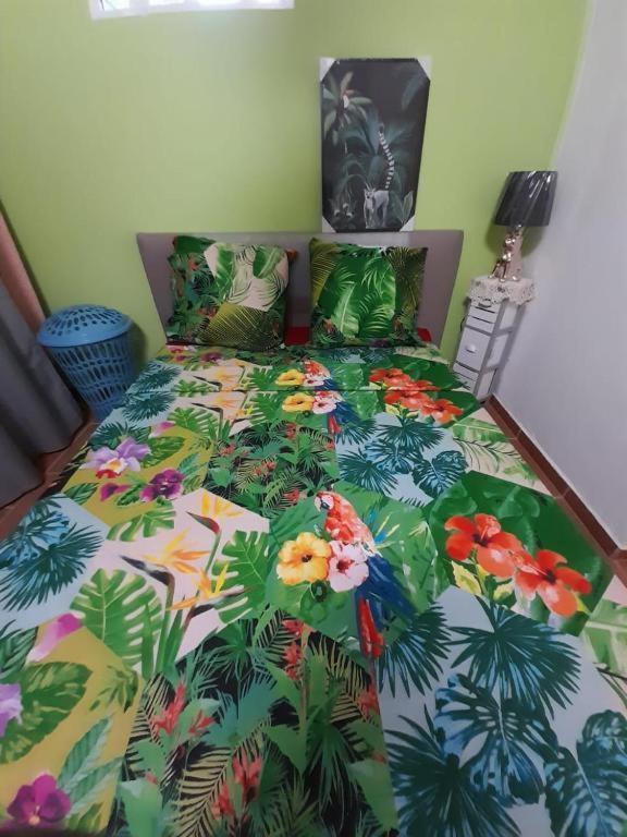 Le Bananier Villa Bouillante Luaran gambar